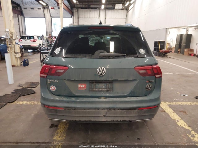 44032220 :رقم المزاد ، 3VV2B7AXXKM123023 vin ، 2019 Volkswagen Tiguan 2.0t Se/2.0t Sel/2.0t Sel R-line/2.0t Sel R-line Black مزاد بيع