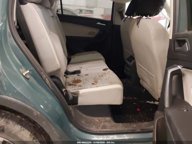 44032220 :رقم المزاد ، 3VV2B7AXXKM123023 vin ، 2019 Volkswagen Tiguan 2.0t Se/2.0t Sel/2.0t Sel R-line/2.0t Sel R-line Black مزاد بيع