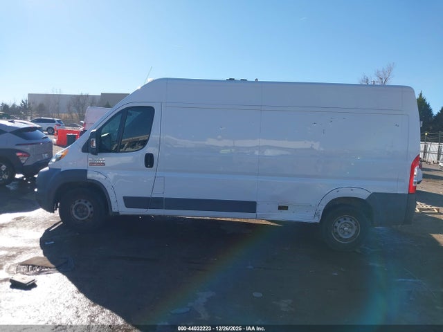 2014 Ram Promaster 2500 High Roof მანქანა იყიდება აუქციონზე, vin: 3C6TRVDG5EE104755, აუქციონის ნომერი: 44032223