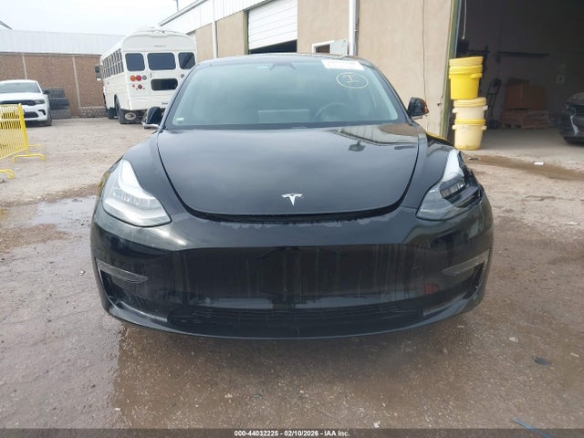 Продажа на аукционе авто 2018 Tesla Model 3 Long Range/mid Range, vin: 5YJ3E1EA3JF061092, номер лота: 44032225