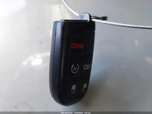 Продаж на аукціоні авто 2017 Chrysler 300 300s Awd, vin: 2C3CCAGG7HH582767, номер лоту: 44032228