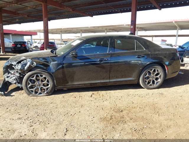 Продаж на аукціоні авто 2017 Chrysler 300 300s Awd, vin: 2C3CCAGG7HH582767, номер лоту: 44032228