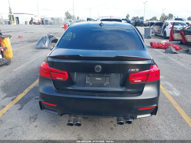 WBS8M9C54G5D31739 BMW M3