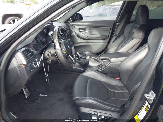 WBS8M9C54G5D31739 BMW M3