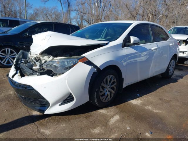 2019 TOYOTA COROLLA 2T1BURHE4KC143026 Photo 1