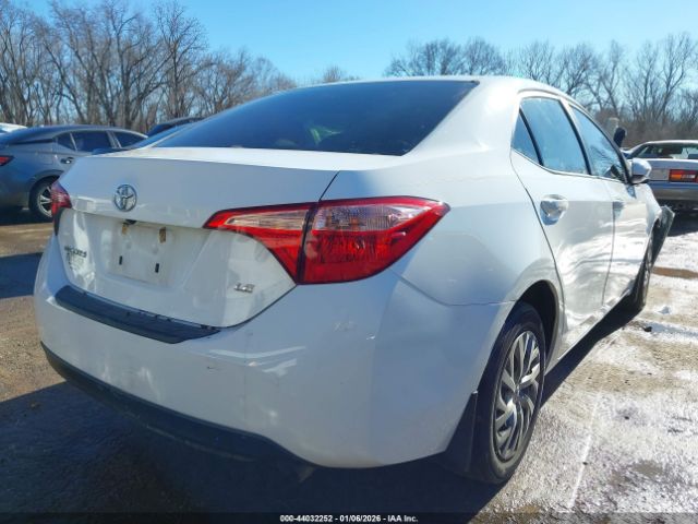 2019 TOYOTA COROLLA 2T1BURHE4KC143026 Photo 3