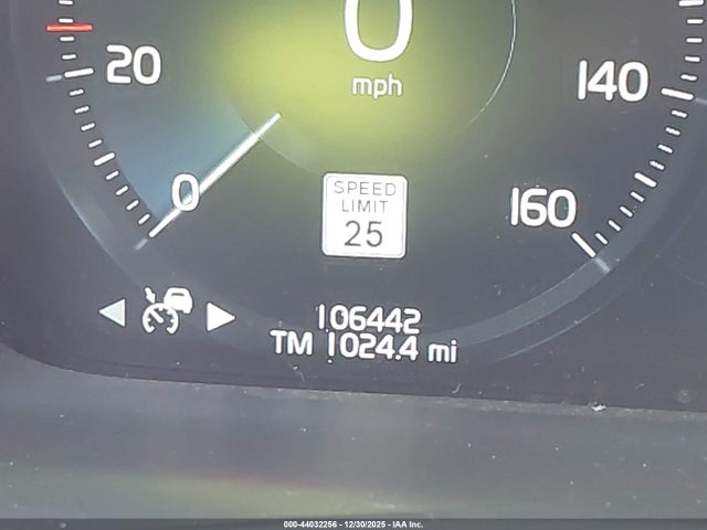 YV4102PK5J1350255 Volvo Xc90 T5 Momentum