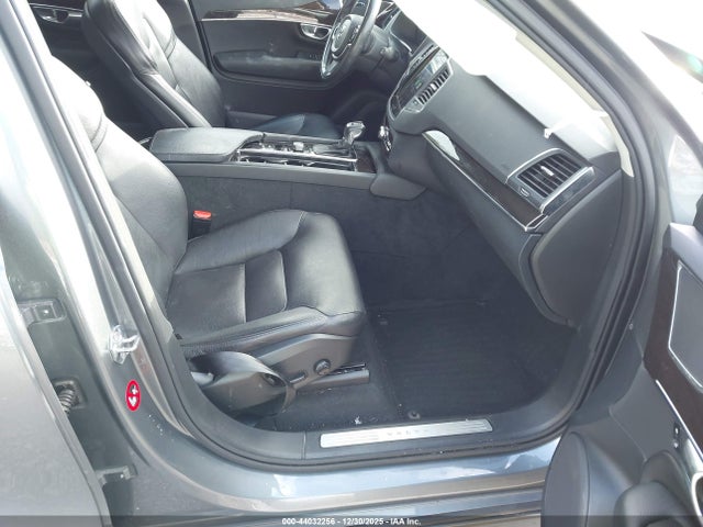 YV4102PK5J1350255 Volvo Xc90 T5 Momentum