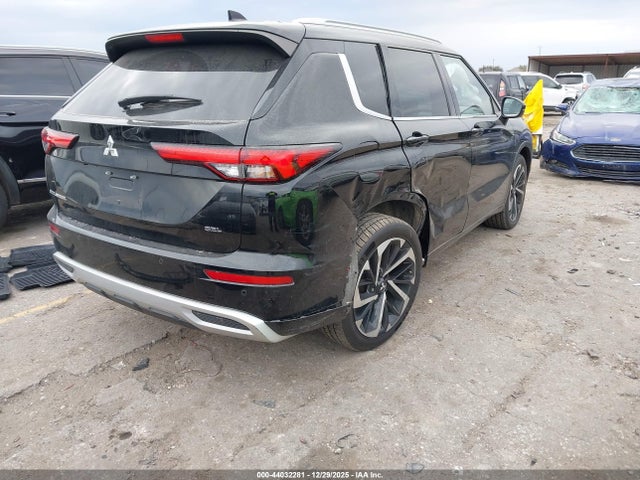 2023 MITSUBISHI OUTLANDER JA4J3VA85PZ050048 Photo 3