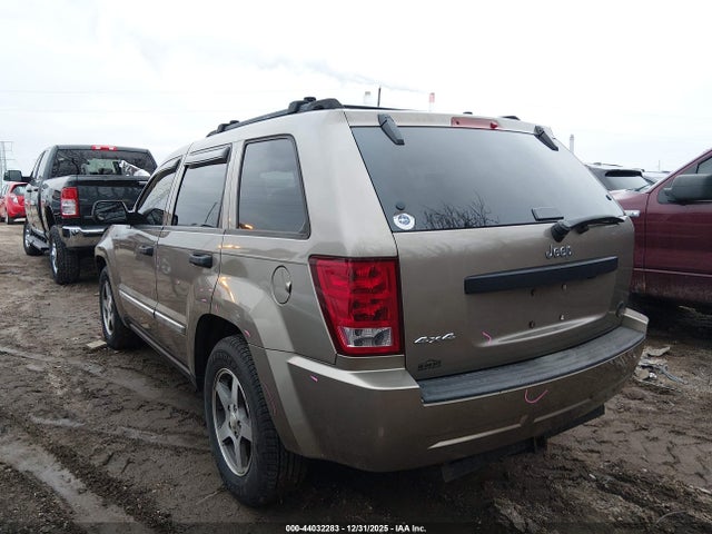 2005 JEEP GRAND CHEROKEE 1J4GR48K15C696367 Photo 2