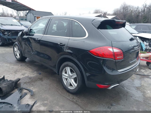 2014 PORSCHE CAYENNE WP1AB2A27ELA56662 Photo 2