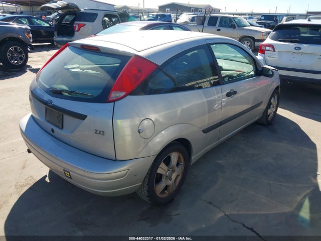 2003 FORD FOCUS 3FAFP31353R165732 Photo 3