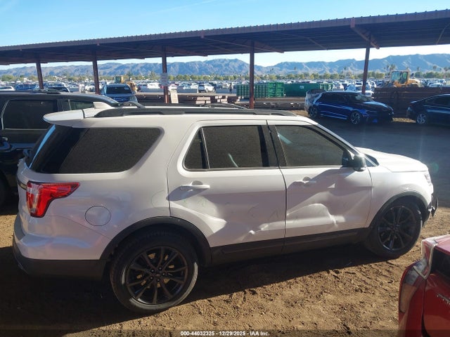 1FM5K7D81HGD35694 Ford EXPLORER XLT
