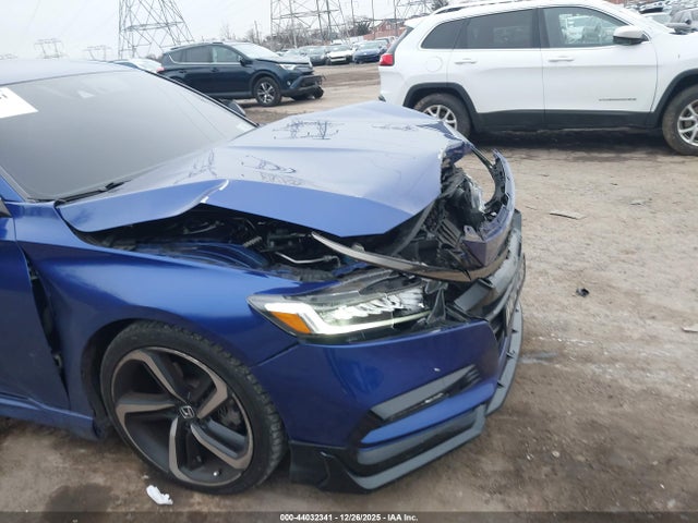 1HGCV1F38JA104304 Honda Accord Sport