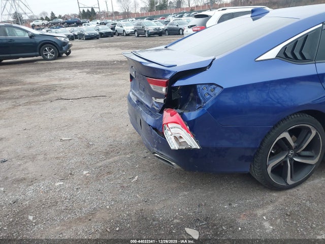 1HGCV1F38JA104304 Honda Accord Sport