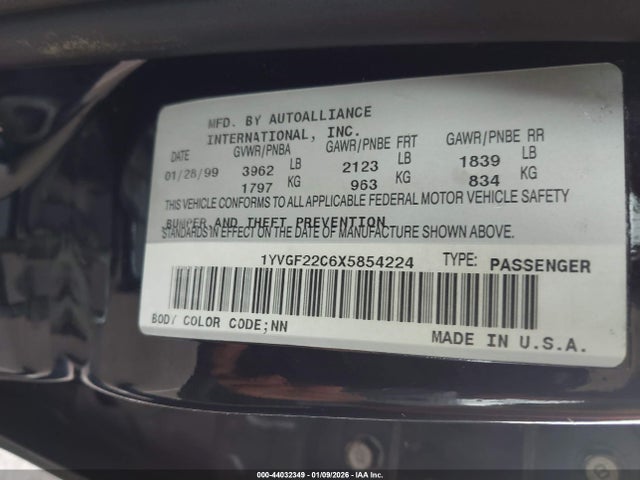 44032349 :رقم المزاد ، 1YVGF22C6X5854224 vin ، 1999 Mazda 626 Es/lx مزاد بيع