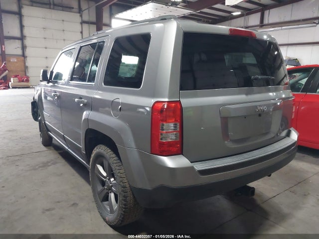 2015 JEEP PATRIOT 1C4NJRBB4FD214366 Photo 2