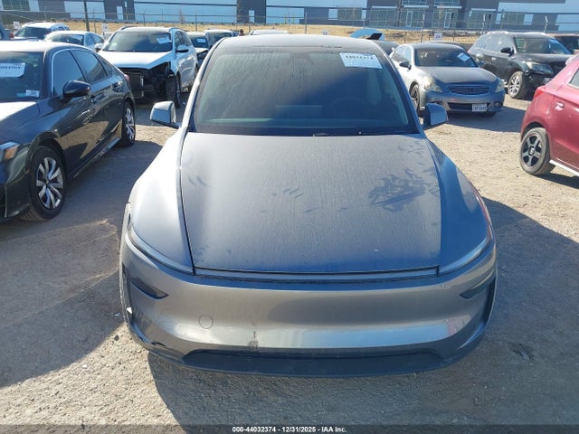 7SAYGDED9TA449264 Tesla Model Y Premium Rear-wheel Drive