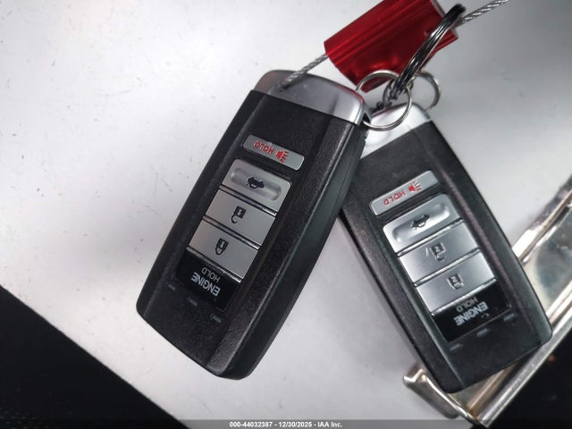 44032387 :رقم المزاد ، 19UUB6F66MA004226 vin ، 2021 Acura Tlx Advance Package مزاد بيع