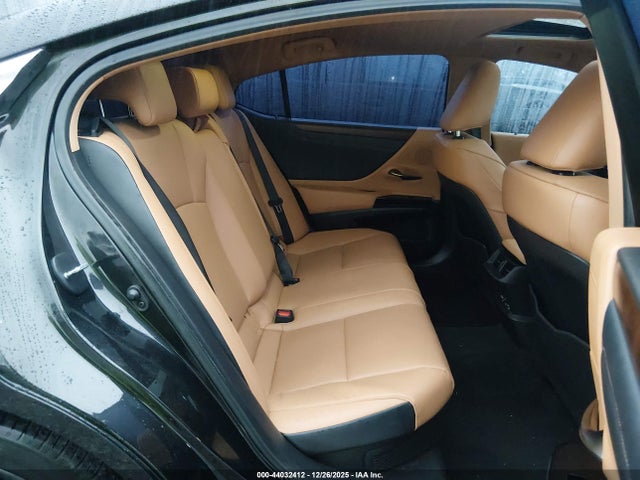 Lexus ES 300H 2024 58ADA1C16RU049612 Image 8