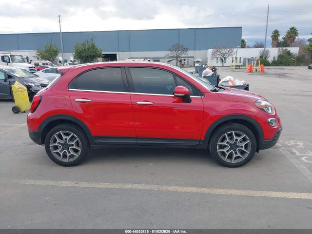 ZFBNFYD17KP776306 Fiat 500x Trekking Plus Awd