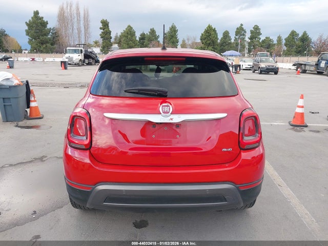 ZFBNFYD17KP776306 Fiat 500x Trekking Plus Awd
