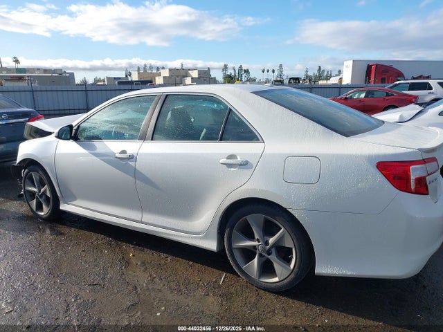 4T1BF1FK3EU450582 Toyota Camry Se Sport