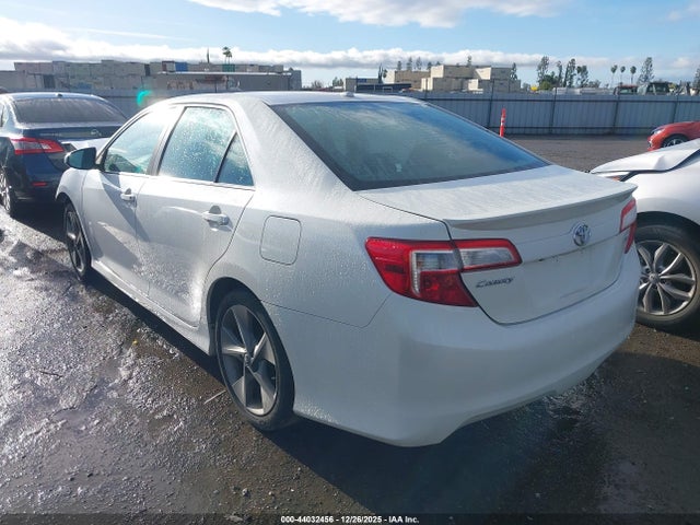 4T1BF1FK3EU450582 Toyota Camry Se Sport
