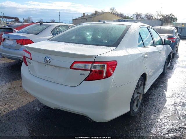 4T1BF1FK3EU450582 Toyota Camry Se Sport