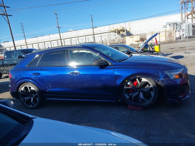 44032477 :رقم المزاد ، WU1ARBF1XMD019310 vin ، 2021 Audi Rs Q8 Tfsi Quattro Tiptronic مزاد بيع