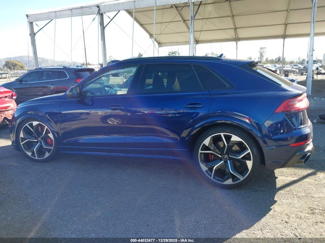 44032477 :رقم المزاد ، WU1ARBF1XMD019310 vin ، 2021 Audi Rs Q8 Tfsi Quattro Tiptronic مزاد بيع