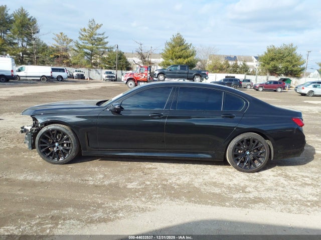 Продажа на аукционе авто 2022 Bmw 740 I, vin: WBA7T2C04NCK08799, номер лота: 44032537