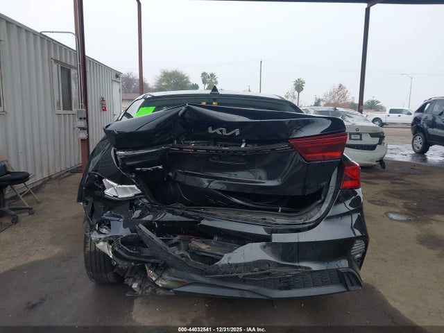 3KPF24AD4PE629467 KIA Forte Lxs