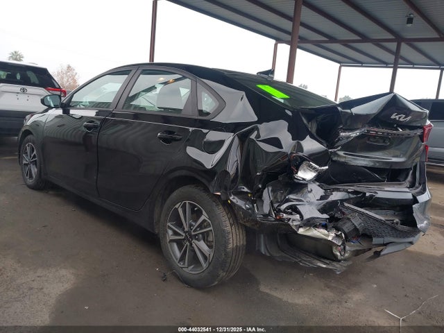 3KPF24AD4PE629467 KIA Forte Lxs