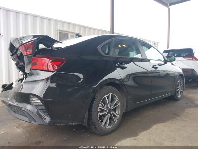 3KPF24AD4PE629467 KIA Forte Lxs