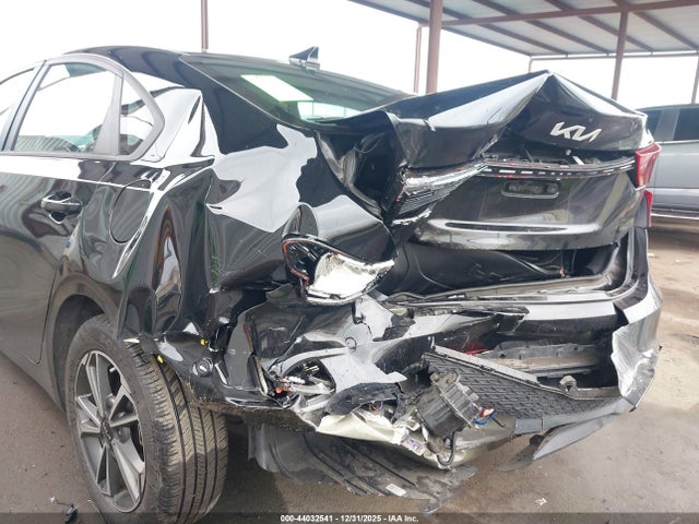 3KPF24AD4PE629467 KIA Forte Lxs