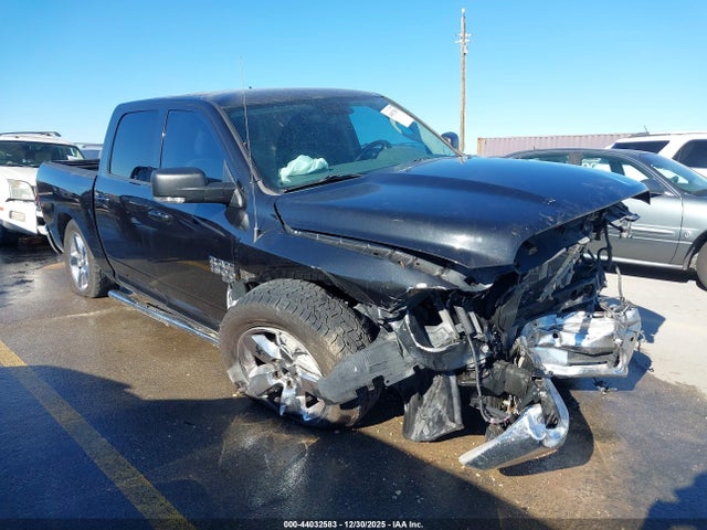 44032583 :رقم المزاد ، 1C6RR6LT2KS564401 vin ، 2019 Ram 1500 Classic Lone Star  4x2 5'7 Box مزاد بيع