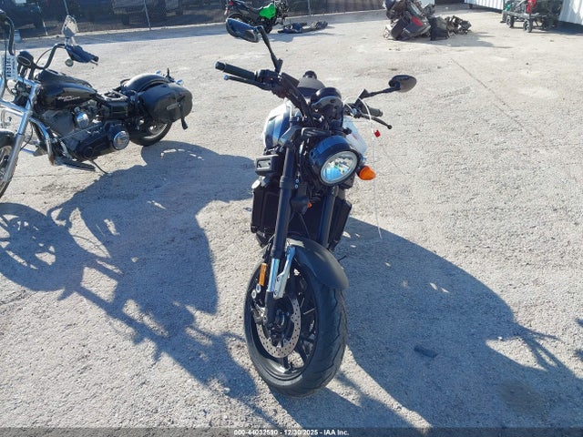 JYARN47E0HA001510 Yamaha XSR900