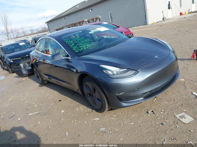 2018 TESLA MODEL 3 5YJ3E1EB8JF094131 Photo 0