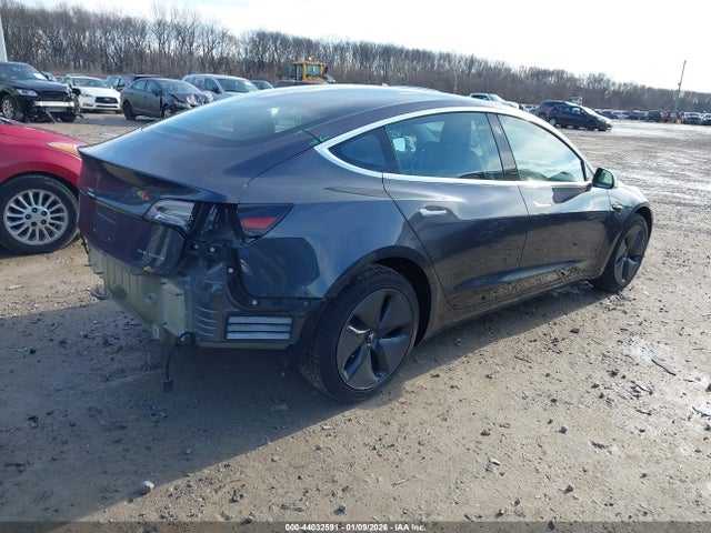 2018 TESLA MODEL 3 5YJ3E1EB8JF094131 Photo 3