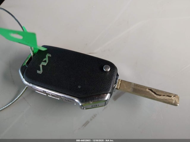 KNDJ23AU9M7775749 KIA SOUL S