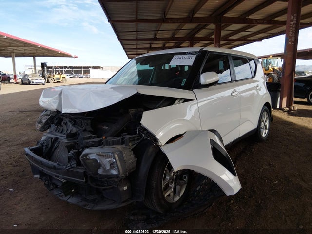 KNDJ23AU9M7775749 KIA SOUL S