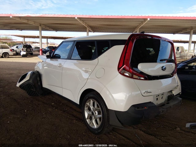 KNDJ23AU9M7775749 KIA SOUL S