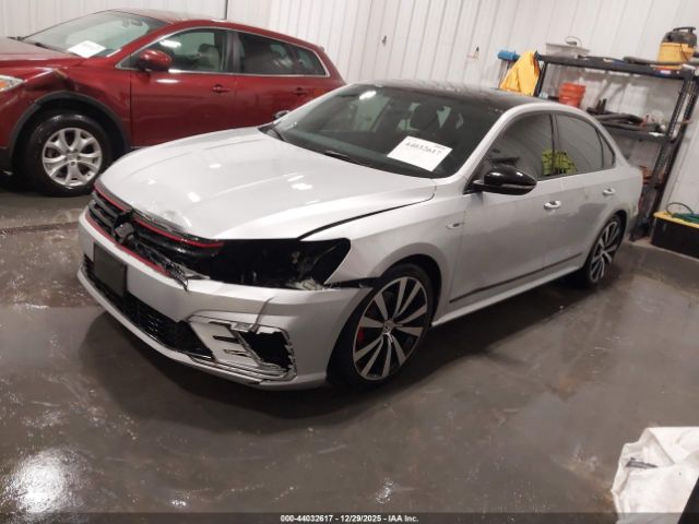 2018 VOLKSWAGEN PASSAT 1VWJM7A38JC047638 Photo 1