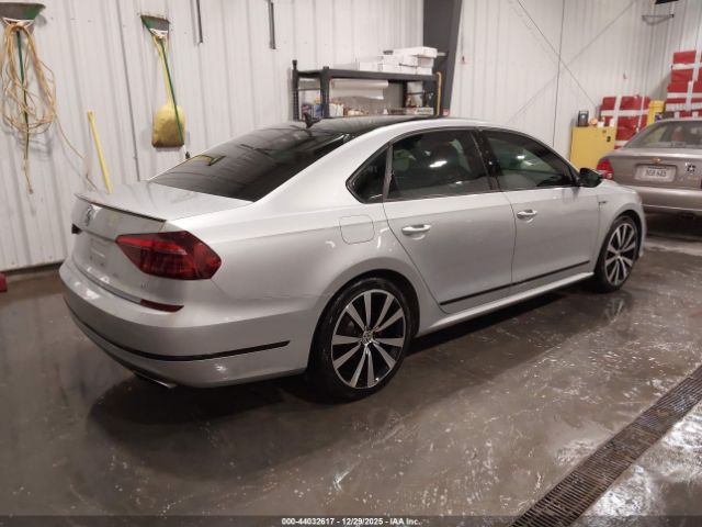 2018 VOLKSWAGEN PASSAT 1VWJM7A38JC047638 Photo 3