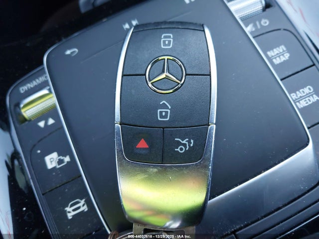 Aukcja sprzedaży 2023 Mercedes-benz Glb 250 4matic, vin: W1N4M4HB8PW282195, numer aukcji: 44032618