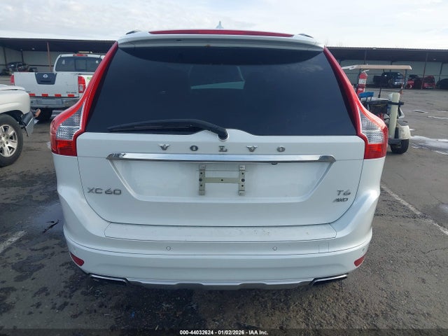 Volvo Xc60 T6 Platinum 2015 YV4902RM2F2666733 Image 17