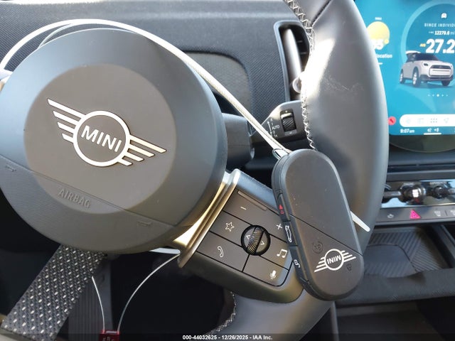 2025 MINI COUNTRYMAN WMZ23GA09S7R60273 Photo 10