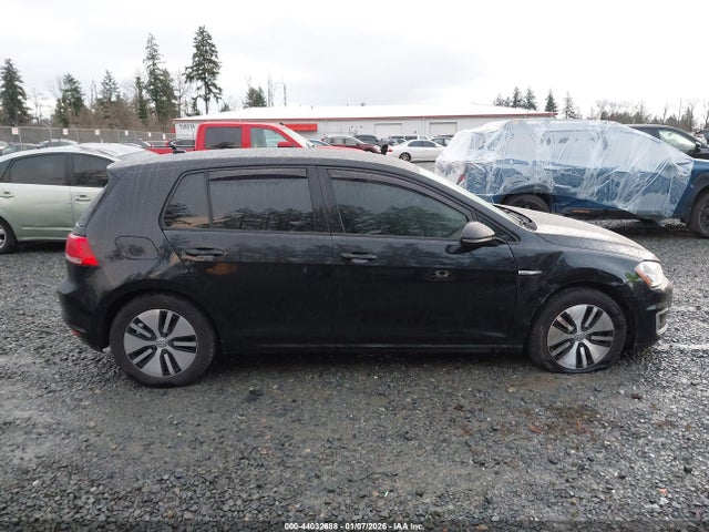 WVWKP7AU4GW913723 Volkswagen E-golf Se