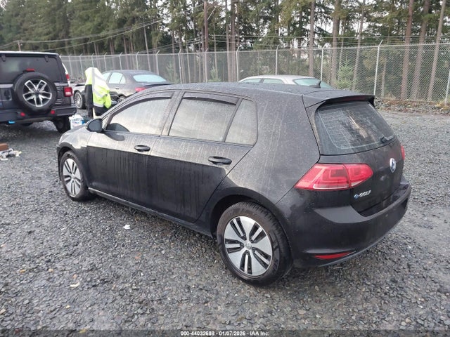 WVWKP7AU4GW913723 Volkswagen E-golf Se
